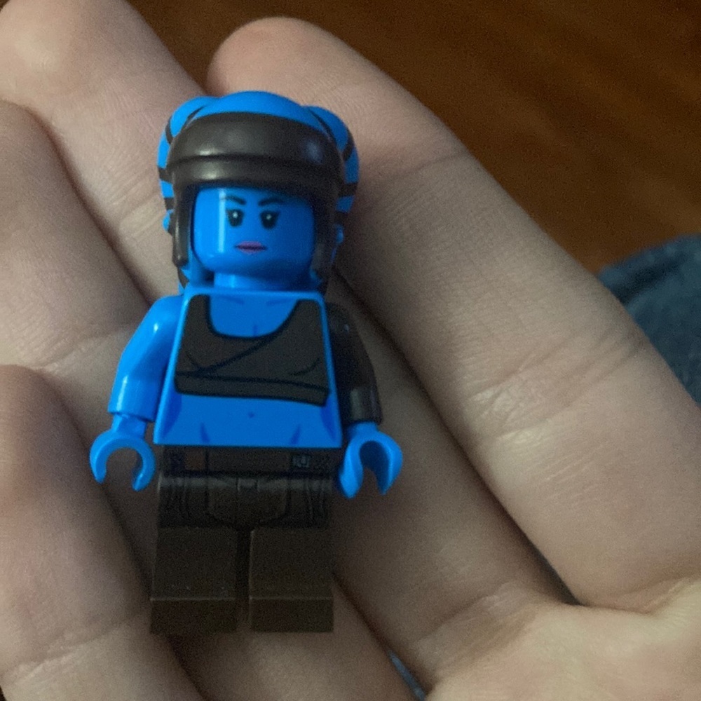 LEGO AAYLA SECURA MINIFIGURE STAR WARS EPISODE 3 FROM THE Republic Fighter Tank
